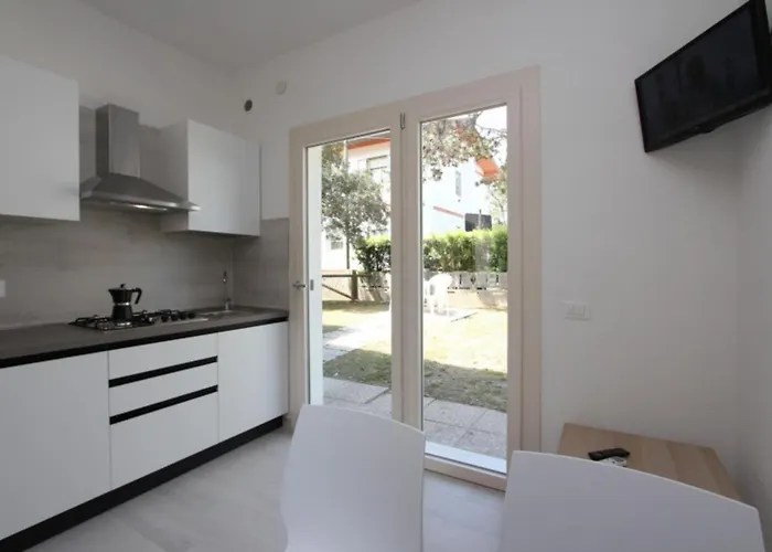 Wonderful With Garden Apartment *